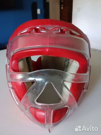 Шлем для единоборств