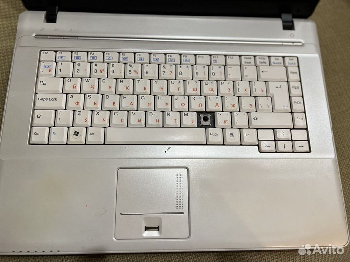 Старичок ноутбук irbis m740tu/m760tu