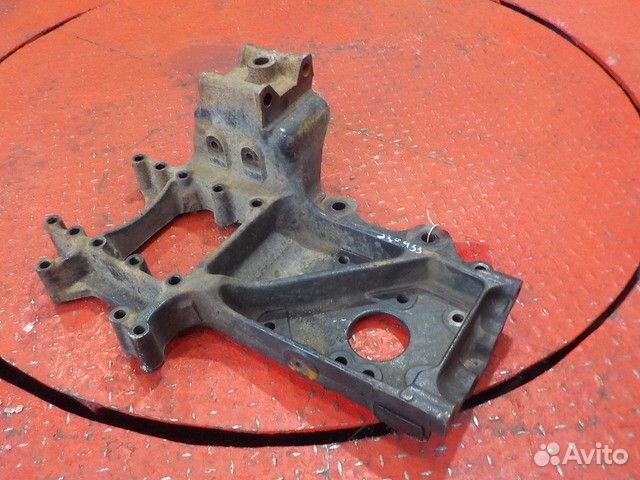 Кронштейн бампера правый MAN TGA TGX TGS