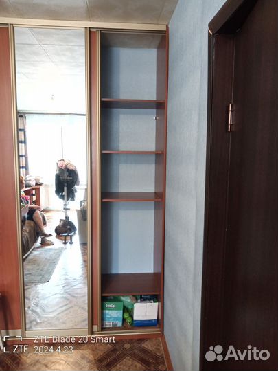 Шкаф купе с зеркалом бу