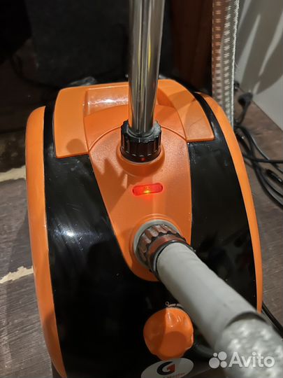 Отпариватель для одежды Grand Master