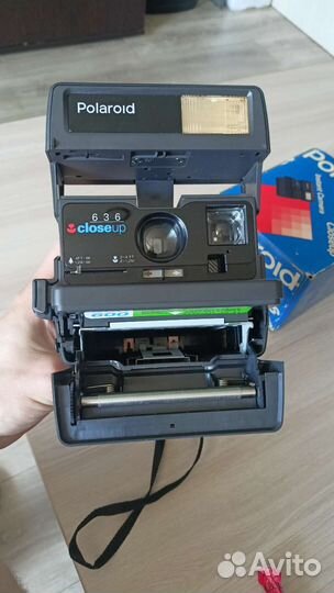 Плёночный фотоаппарат polaroid 636 closeup