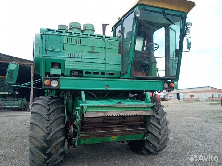 Комбайн Ростсельмаш Дон 1500Б, 1990