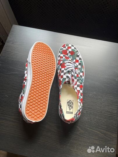 Кроссовки Vans (размер 16 US)