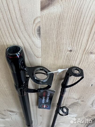 Спиннинг для морской рыбалки Stinger Elfish 1000