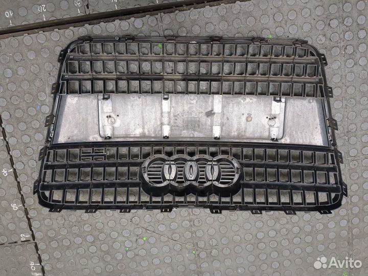 Решетка радиатора Audi Q7