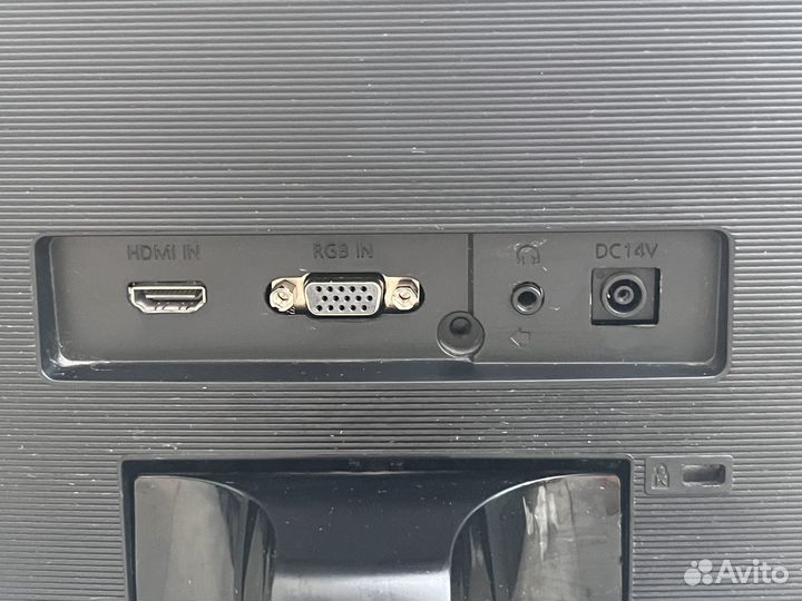 Монитор Samsung CF39 C27F390FHI черный