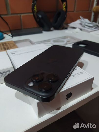 iPhone 15 Pro Max, 256 ГБ