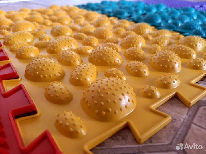 Детский ортопедический массажный коврик