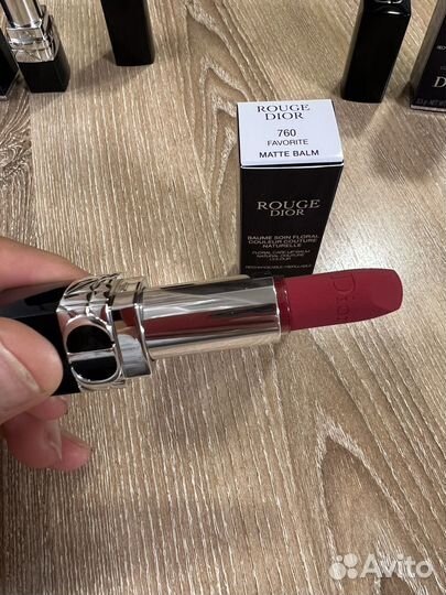 Помада dior rouge 888strong RED matte