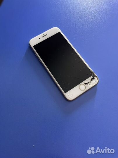 iPhone 7, 32 ГБ