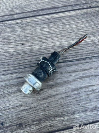 Датчик кондиционера Volkswagen Passat