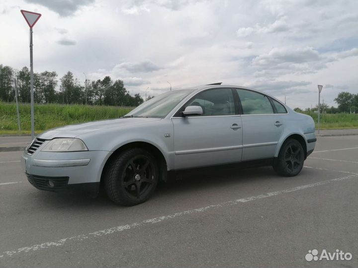 Volkswagen Passat 1.8 AT, 2002, 350 000 км