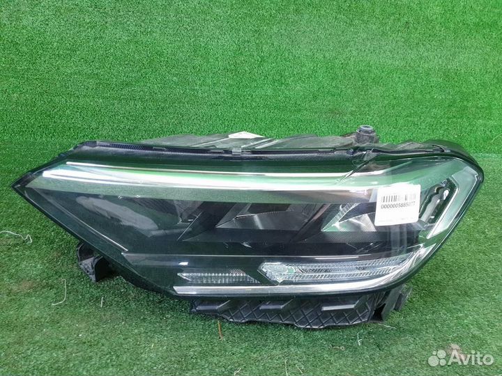 Фара левая Volkswagen Polo