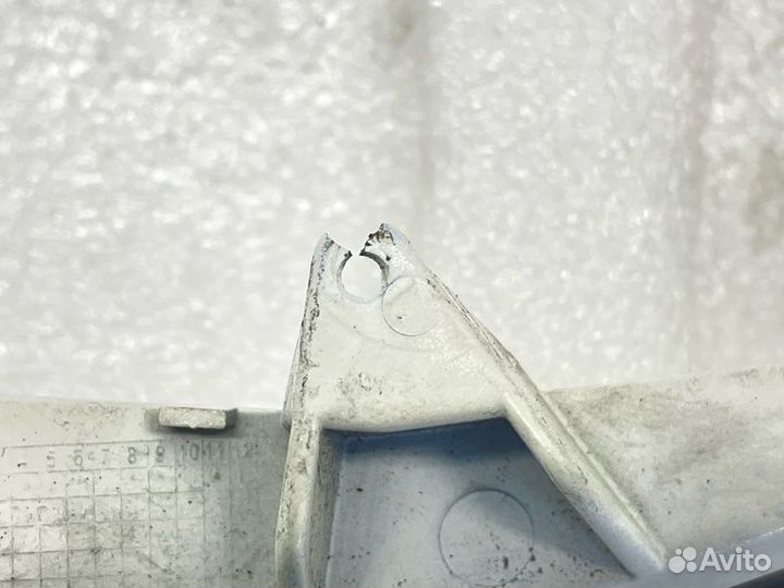 Рамка зеркала правая Mercedes-Benz S-Class W221