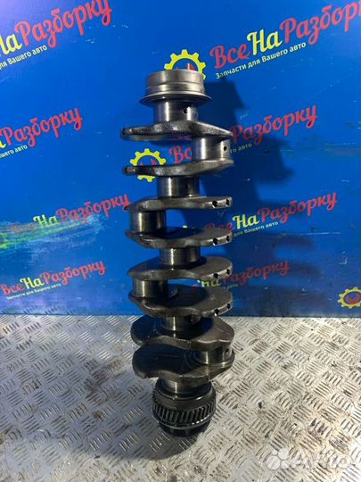 Коленвал двигателя 4HK1 Isuzu Nqr 75