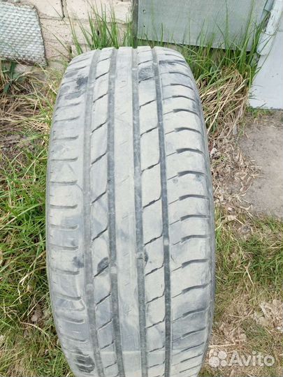 Nokian Tyres Hakka Blue 215/65 R16