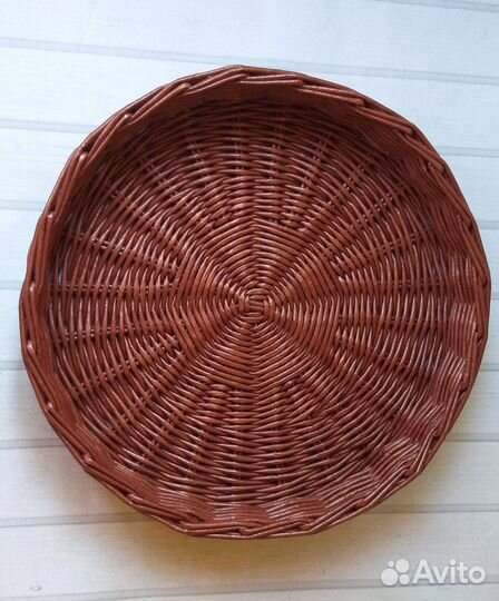 Поднос плетёный из бумажной лозы
