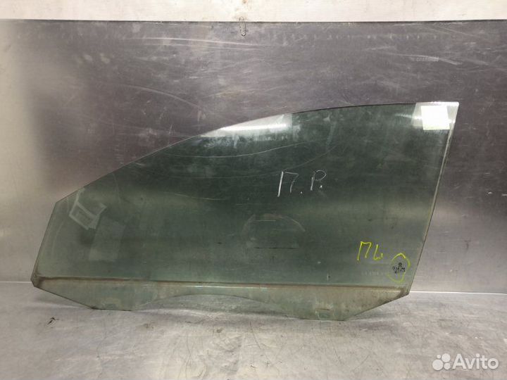 Стекло двери передней левой Volkswagen Passat B6 2