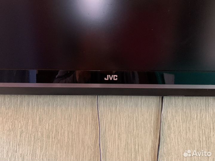 Телевизор JVC