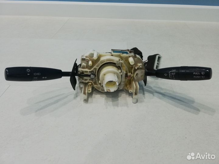 Блок подрулевых переключателей Киа Спектра