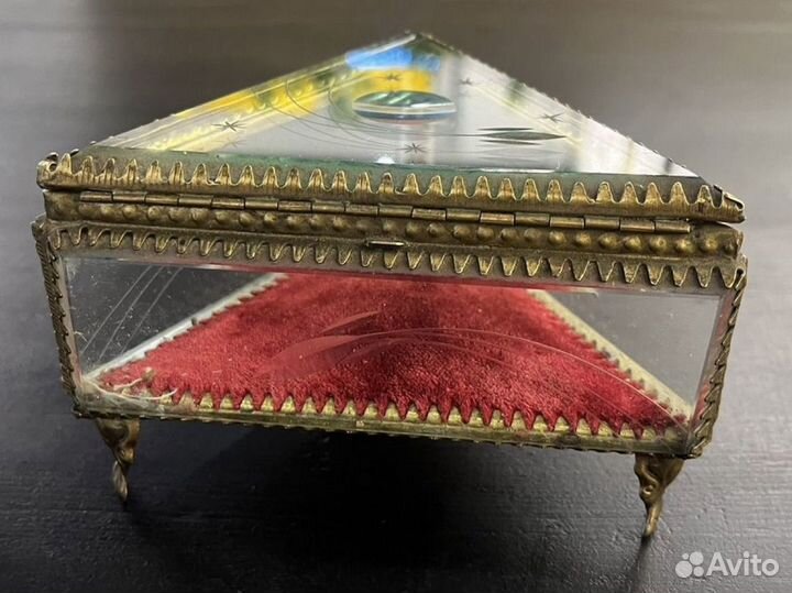 Шкатуока антикварная ракета звезда планета