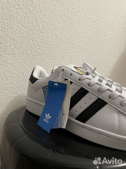 Кроссовки женские adidas