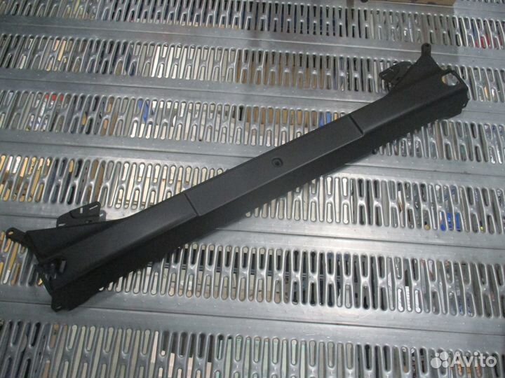 Центральная часть бампера Скания 6 сер