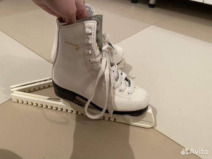 Коньки фигурные детские 30 размер