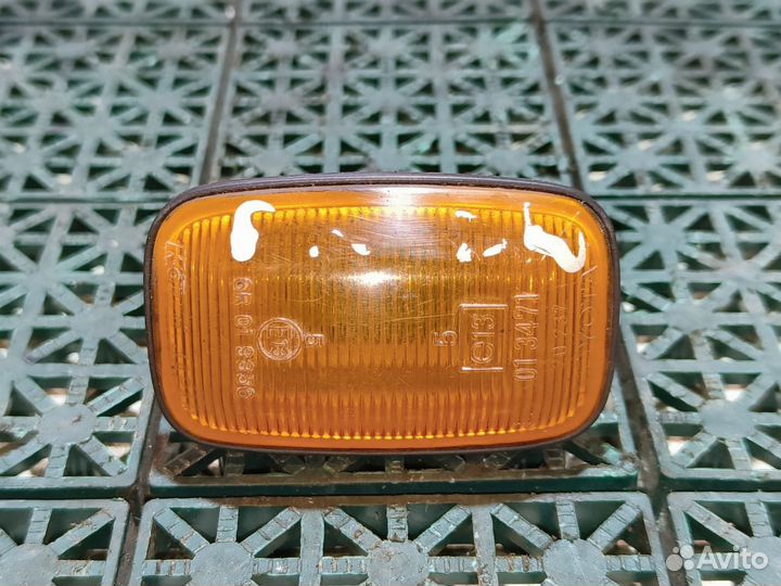 Повторитель Toyota Land Cruiser 90