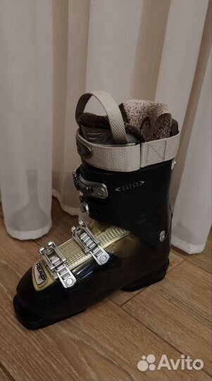 Горнолыжные ботинки head edge +11 женские 24/24.5