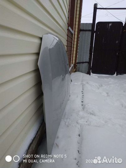 Volkswagen polo капот