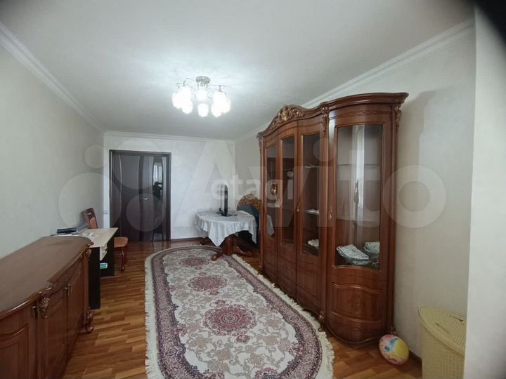 3-к. квартира, 84,2 м², 1/2 эт.