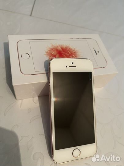 Телефон iPhone 5s