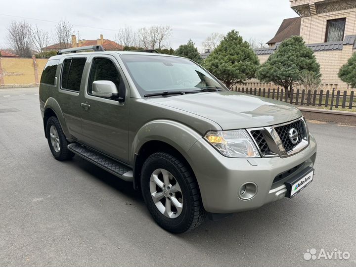 Nissan Pathfinder 2.5 МТ, 2012, 44 762 км