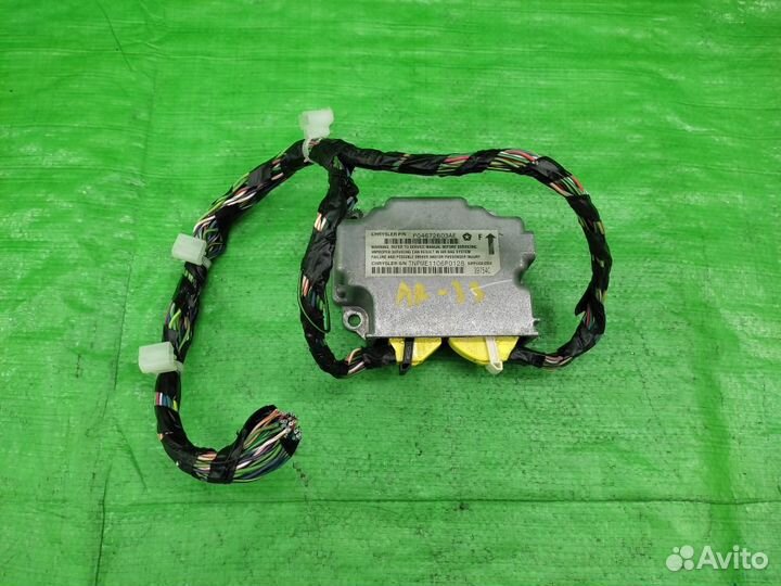 Блок управления airbag аирбаг Dodge Caliber 06-11