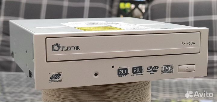 Привод plextor PX-760A