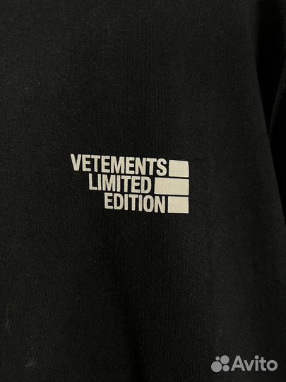 Vetements Limited Edition Logo T-shirt XL