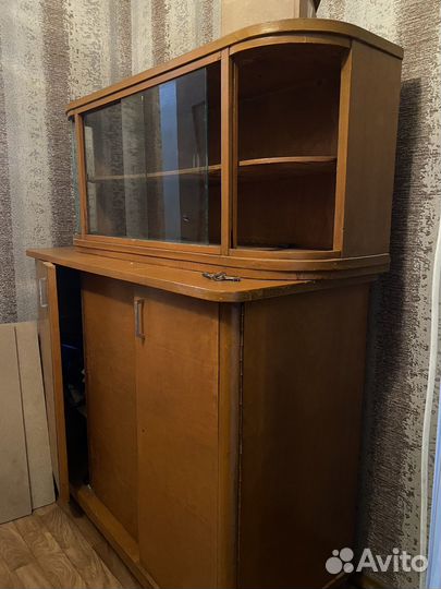 Старинный буфет