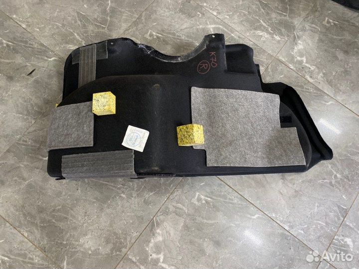 Обшивка багажника правая Toyota Camry V70 2grfks
