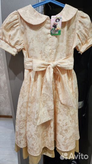 Платье на девочку