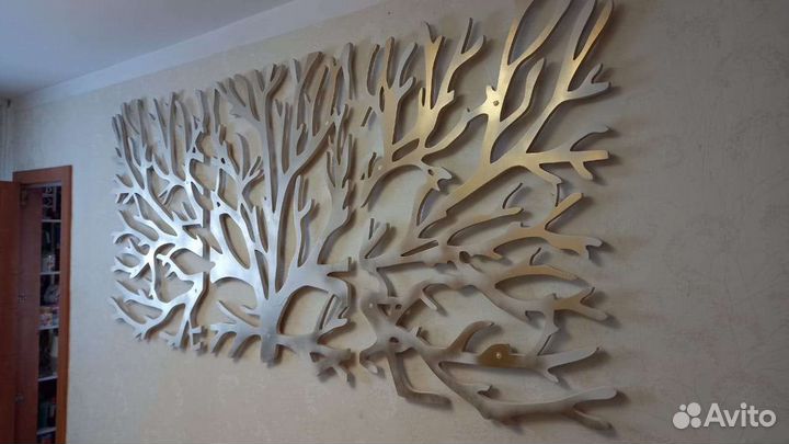 Панно декоративное из дерева