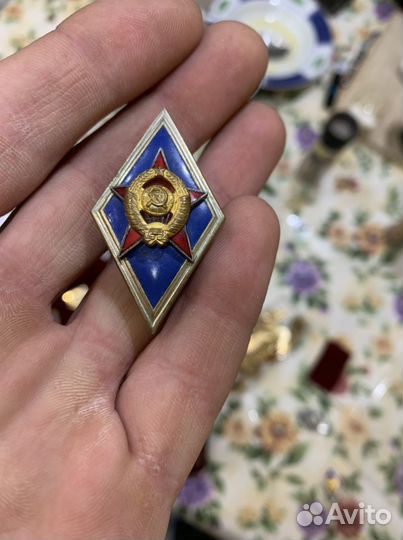 Ромб СССР вышее военное училище