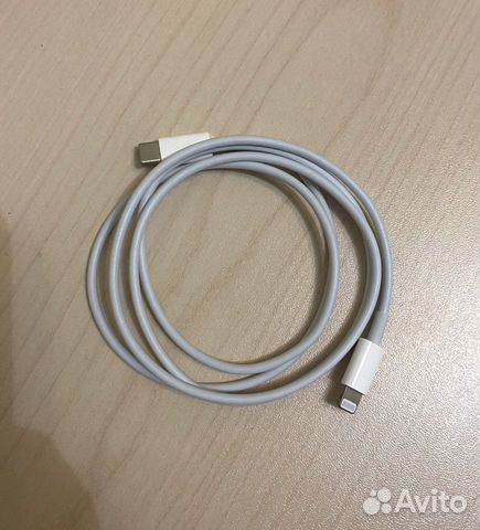 Оригинальный кабель Apple