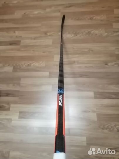 Клюшка хоккеная