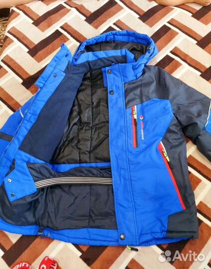 Костюм зимний на мальчика р.134-140