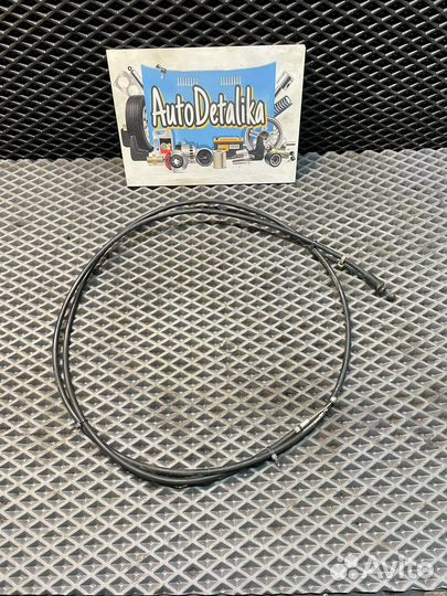 Трос капота Volkswagen Golf 3