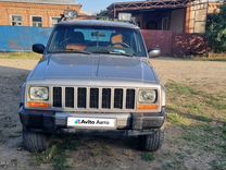 Jeep Cherokee 2.5 MT, 1993, 256 000 км, с пробегом, цена 890 000 руб.