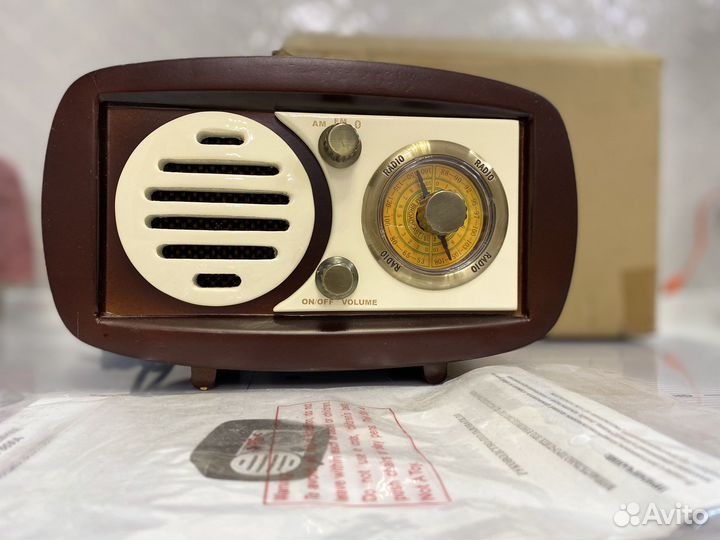 Ретро радио приемник с bluetooth новый