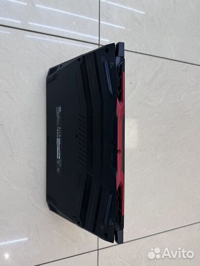 Acer nitro 5 gtx 1650 R5/256ssd/1tb/16 gb ram